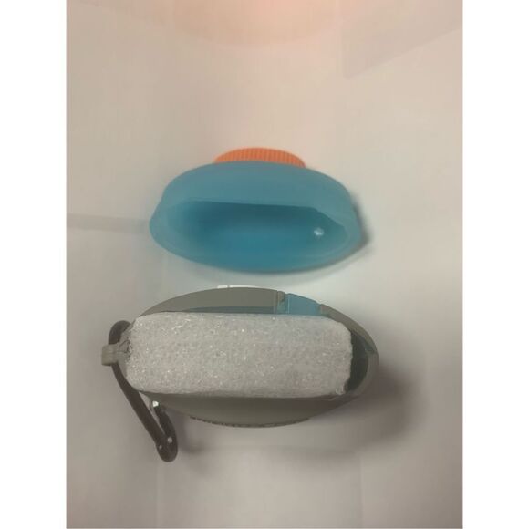 Gatorade Airpod Case - Picture 5 of 5